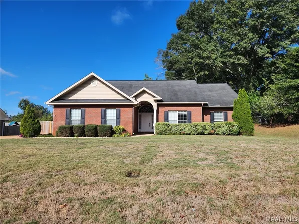 106 Fountain Crest Dr, Enterprise, AL 36330