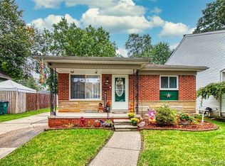 313 W Elza Ave, Hazel Park, MI