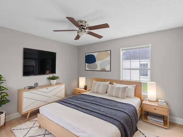 Coventry Gardens, 460 W Cobb St #34644075d, Grove Hill, AL 36451