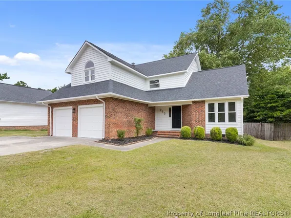 955 Pepperwood Dr, Fayetteville, NC 28311