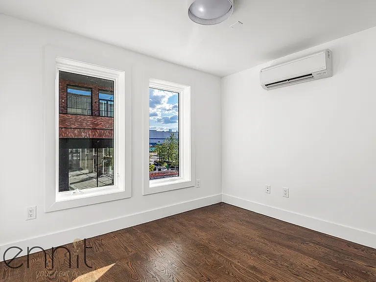 17 Kent Ave #1 — Photo 10