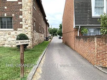1801 Grandin Rd SW — Photo 28