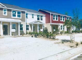 7871 Montview Dr, North Charleston, SC 29418