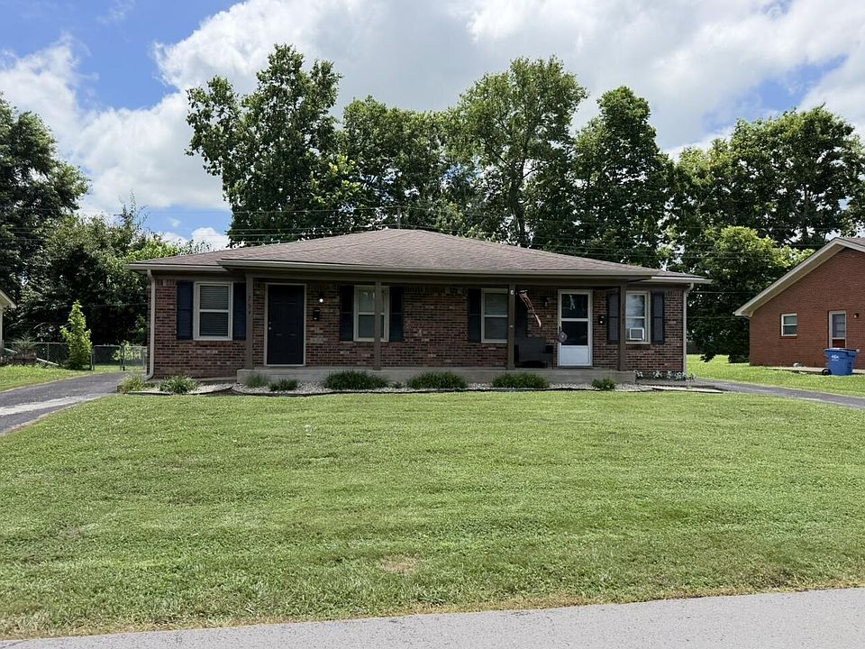 1st image of 754 Greenbriar Dr
