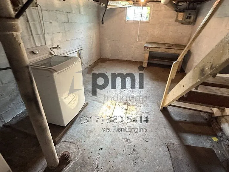 943 N Drexel Ave — Photo 29