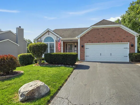 413 Harbor Dr, Carpentersville, IL 60110