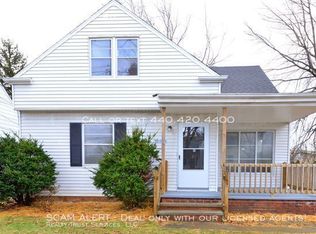 15098 Rockside Rd, Maple Heights, OH 44137