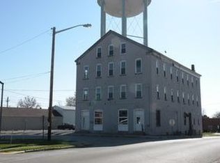 2 N Depot St, Batesville, IN 47006