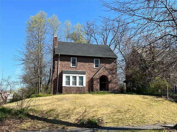 6029 W Cabanne Pl, Saint Louis, MO 63112