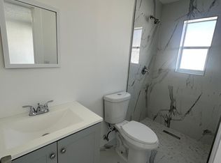 3975 NW 185th St, Miami Gardens, FL 33055
