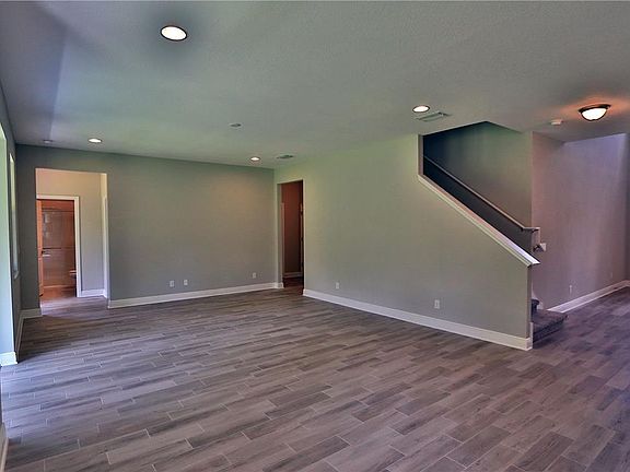 Located on 0032 in Brookside Estates in Bradenton, FL