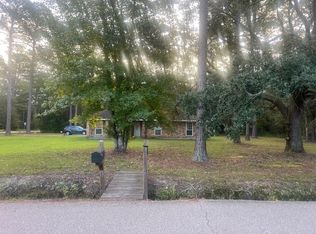 61154 N Tranquility Rd, Lacombe, LA 70445