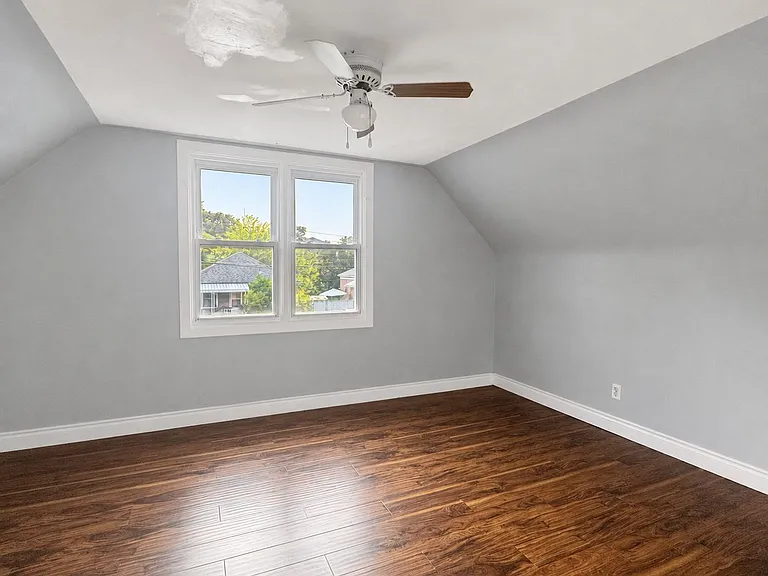 53 Shadyside Ave #MAIN 2ND — Photo 17