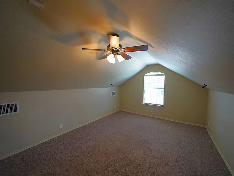 15805 Fair Ln — Photo 46
