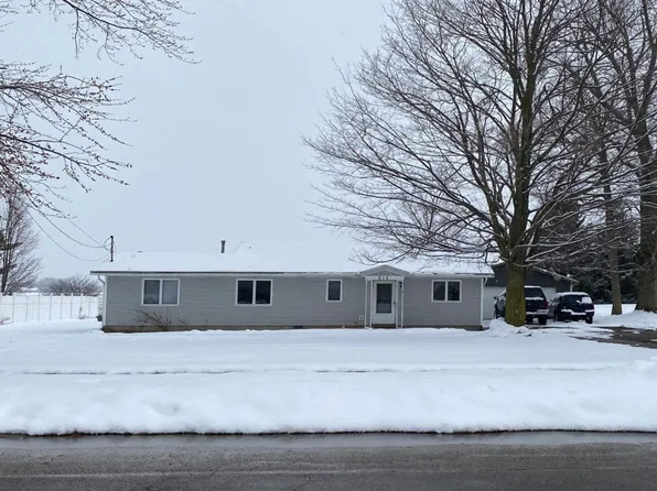 215 S Main St, Woodland, MI 48897