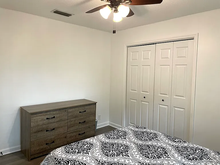 505 Marsh Cir — Photo 17