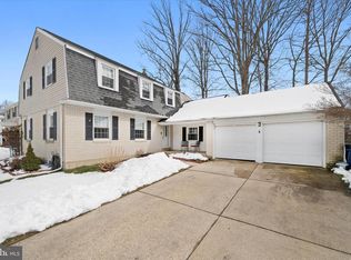 3023 Maple Shade Ln, Wilmington, DE 19810
