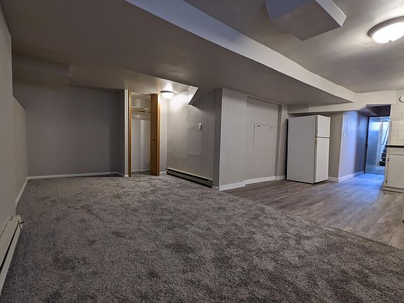 3rd image of 2933 E Everett Ave #3