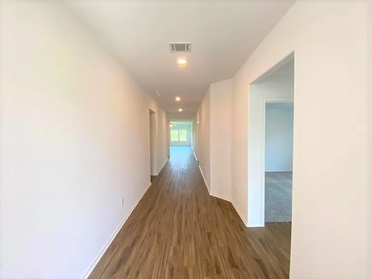 330 Gresham — Photo 11
