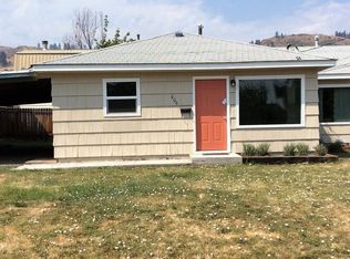 606 3rd St, La Grande, OR 97850