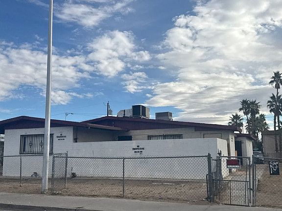 2nd image of 1205 Eastwood Dr