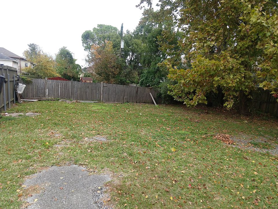 1st image of 6901 Breedlove St