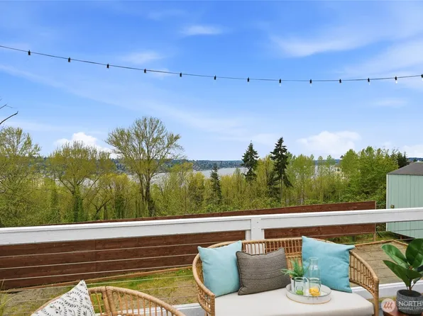 1425 Jones Avenue NE, Renton, WA 98056