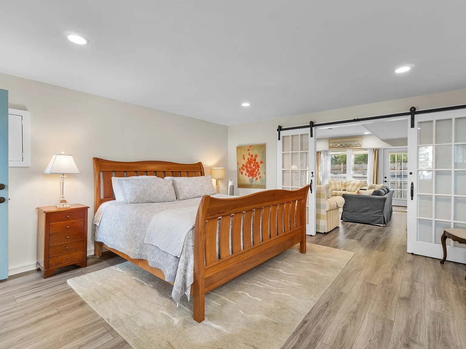 1 bed, 1.0 bath, 753 sqft, $3,000 — Photo 4