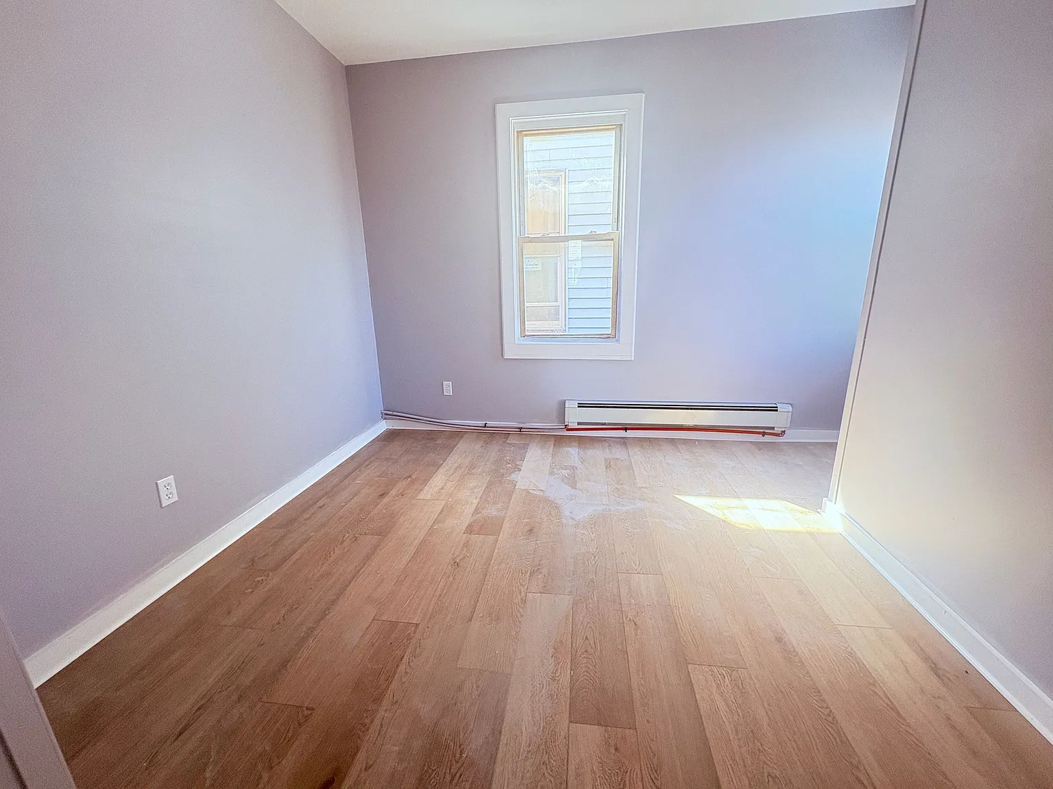 4 bed, $2,300 — Photo 4