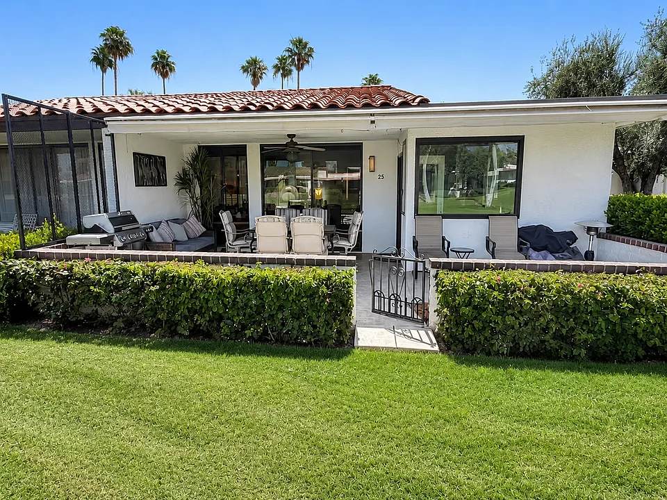 25 Marbella Dr