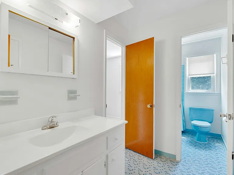 516 Knickerbocker Rd — Photo 12
