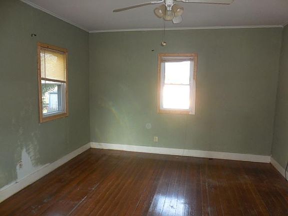 Dining rm