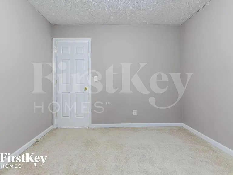 2621 Conifer Green Way — Photo 13