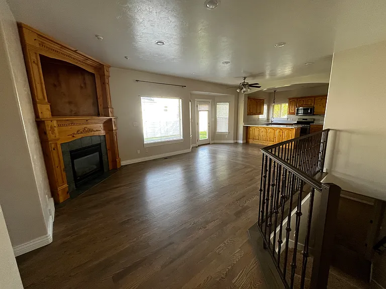 Gorgeous natural wood flooring.