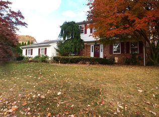 142 Spring Valley Rd, Park Ridge, NJ 07656