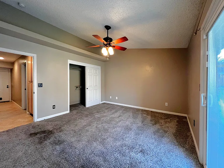 516 Sun Rose Ave — Photo 14