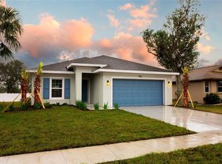 528 Rose Apple Cir, Port Charlotte, FL 33954