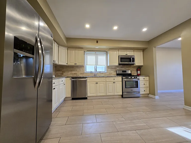 26 W Ruby Ave #2 — Photo 3