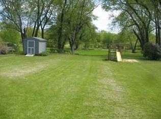 528 Fellows St, Genoa City, WI 53128