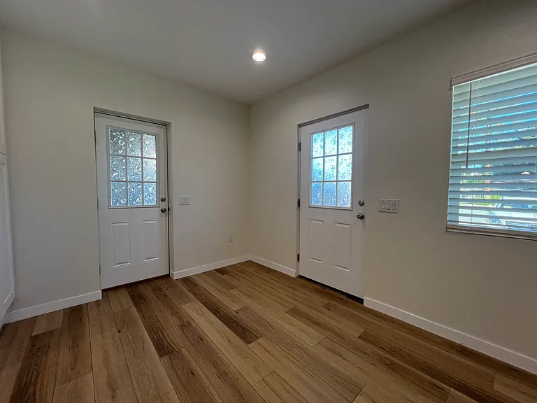 920 Donnybrook Ave #2 — Photo 8