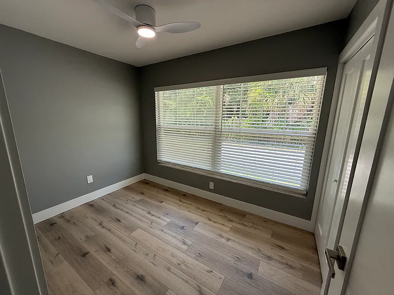 3104 Saint Clair Ave — Photo 29