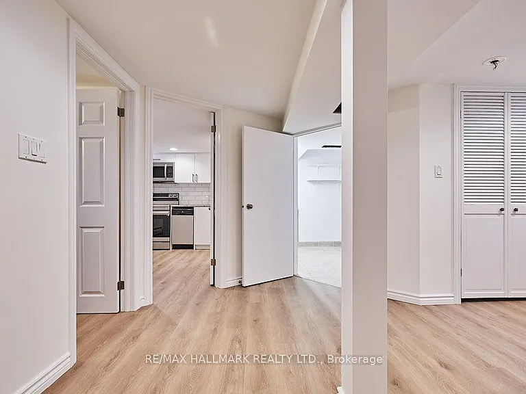 181 Ferris Rd #BASEMENT — Photo 3