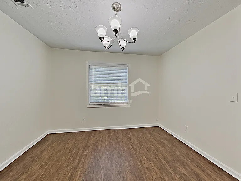 505 Allens Landing Ct — Photo 10
