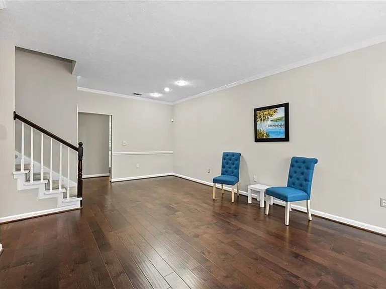 2680 Pine Tree Rd NE #5 — Photo 5