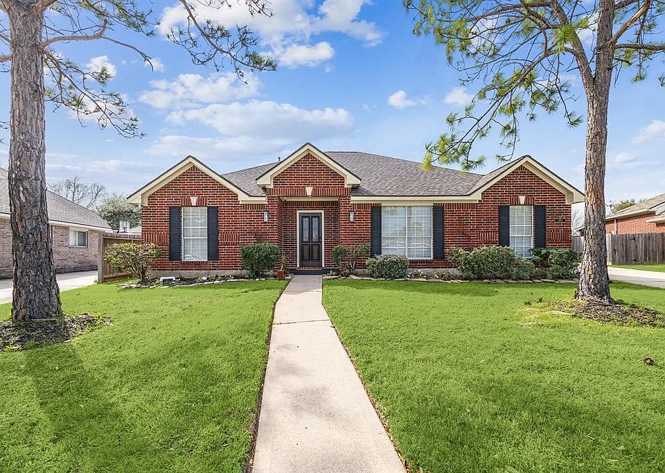 1st image of 3610 Dry Creek Dr