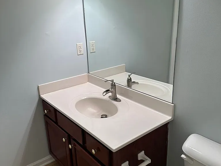 333 Spring Valley Ln — Photo 15