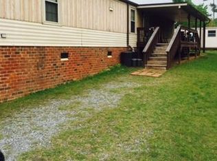 2724 Howells Ferry Rd, Hickory Grove, SC 29717