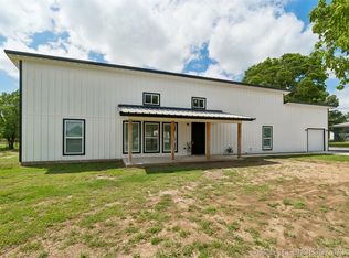 1427 S Little Ave, Cushing, OK 74023
