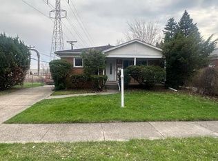 16207 Cleophus Ave, Allen Park, MI