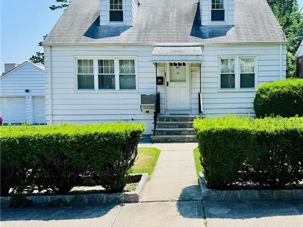 16 New Avenue, Yonkers, NY 10704